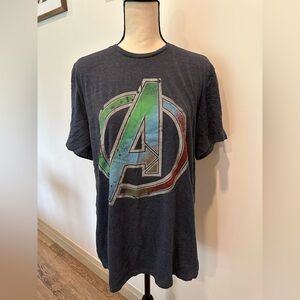 The Avengers Marvel Blue T-shirt L Comic Superhero Men Women  Unisex EUC